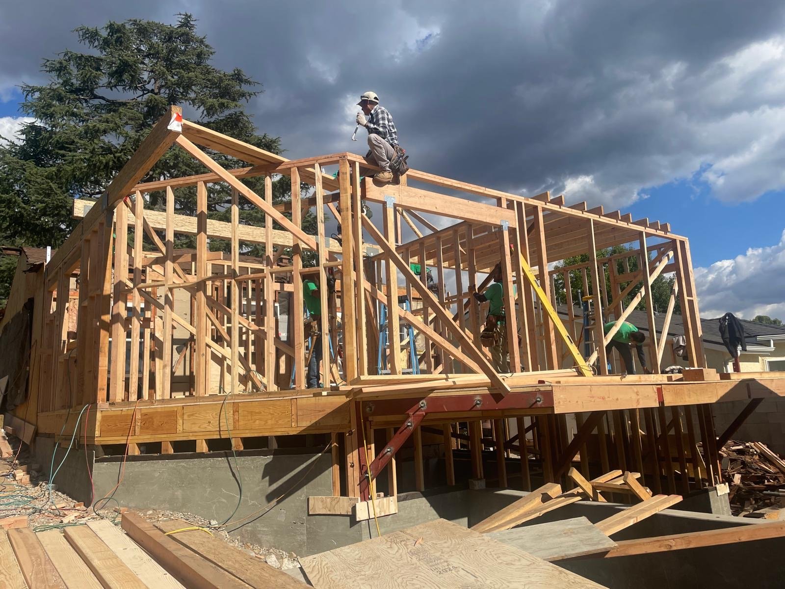 Roof trusses installed on a Top 1 Construction addition